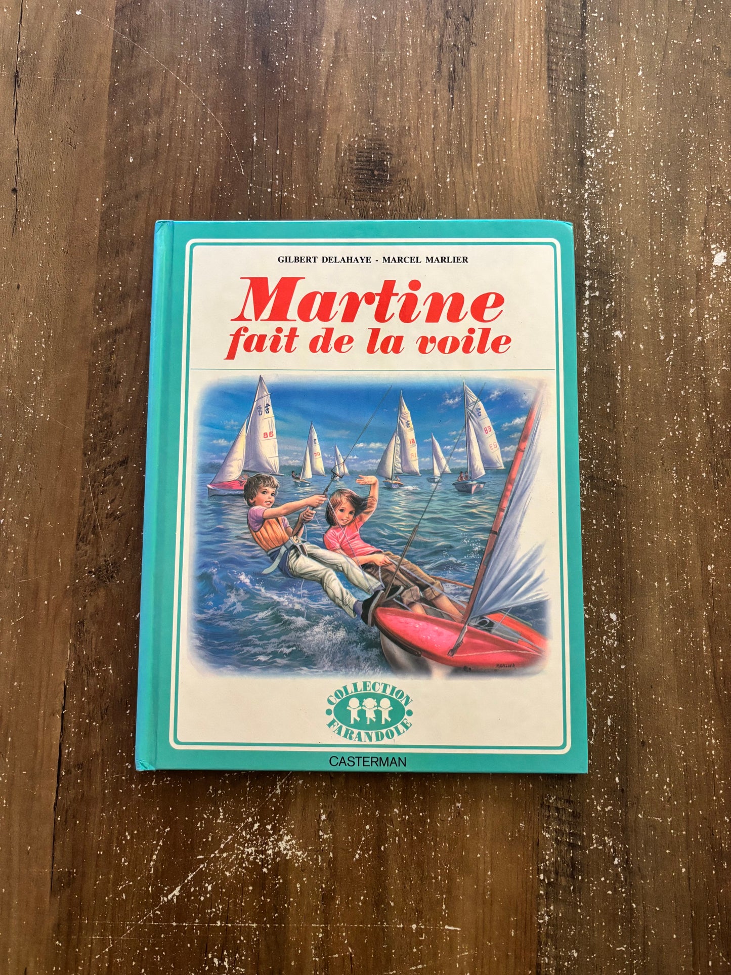 Martine fait de la voile
