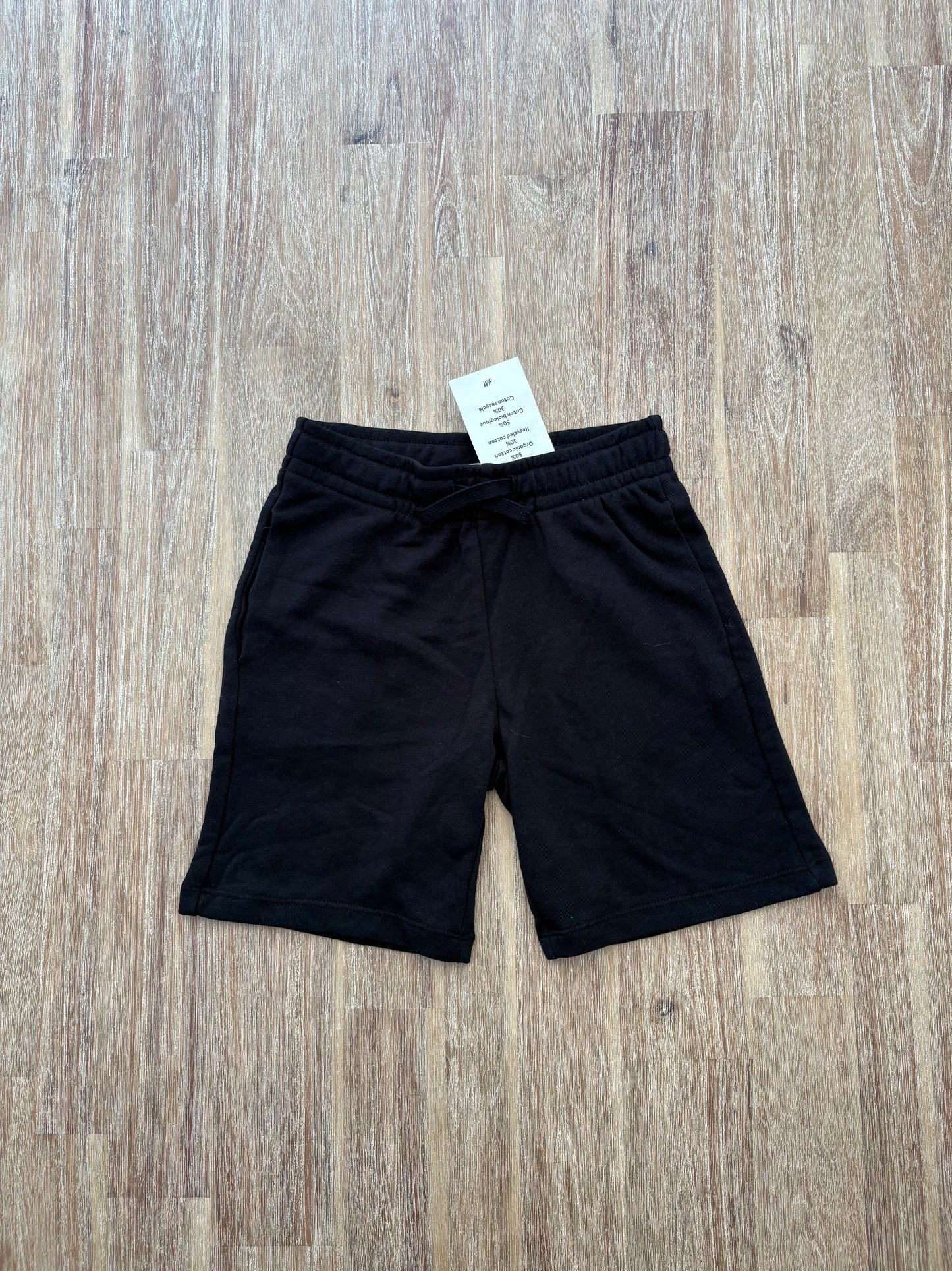 *Neuf* 6-7 ans / H&M
