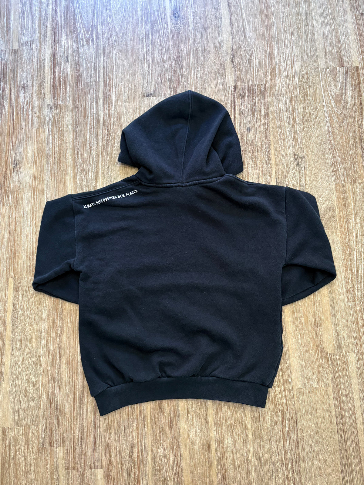 *Logo craquelé léger dos* 4-5 ans / Zara
