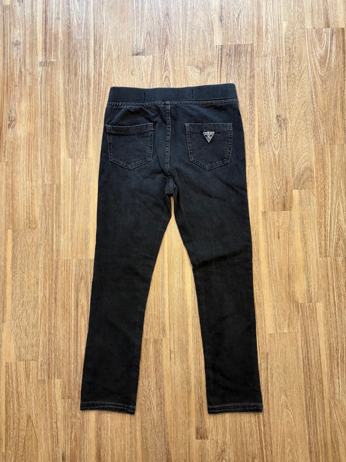 6X / Guess