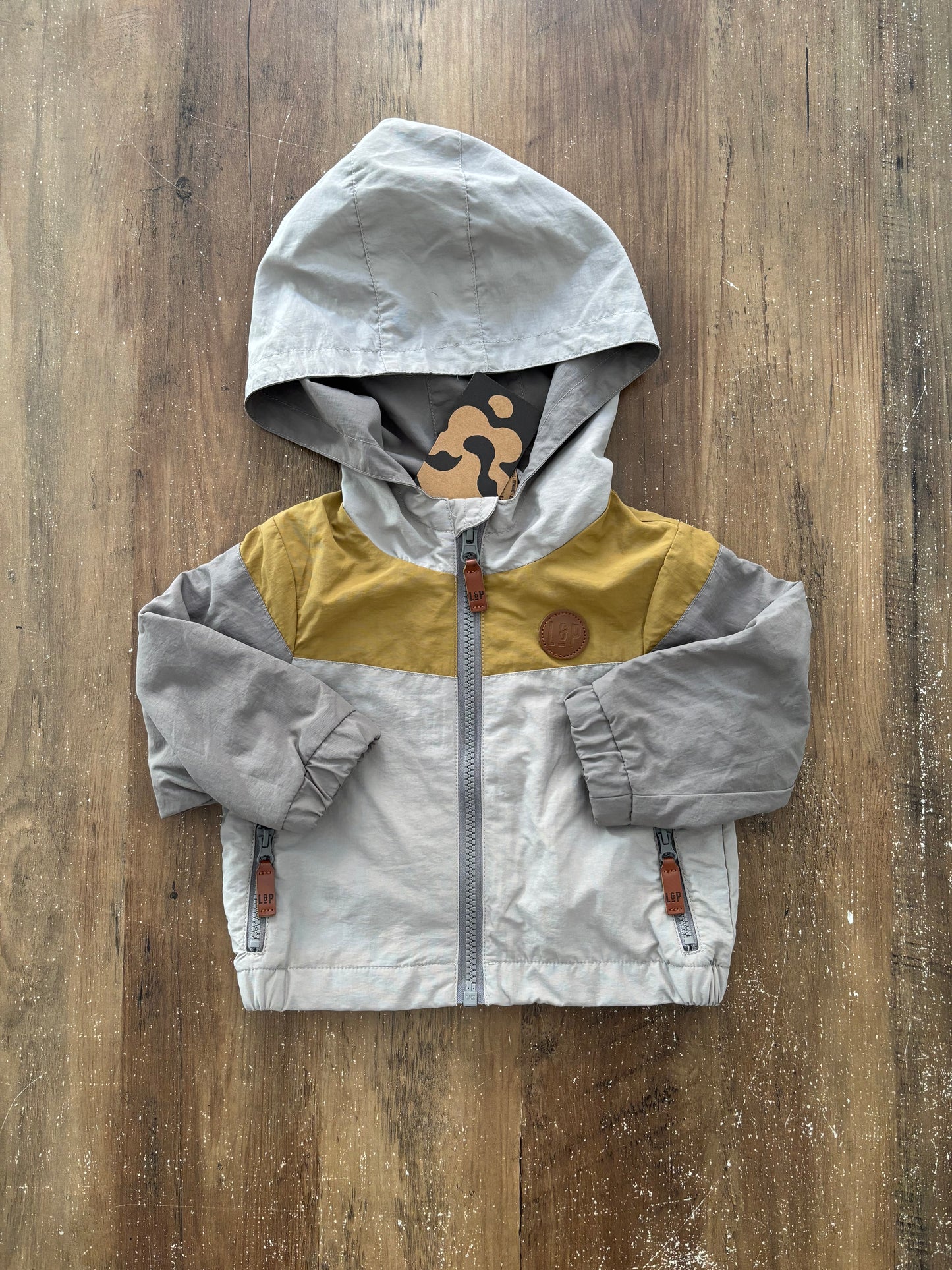 *neuf* 6-12 mois / L&P apparel