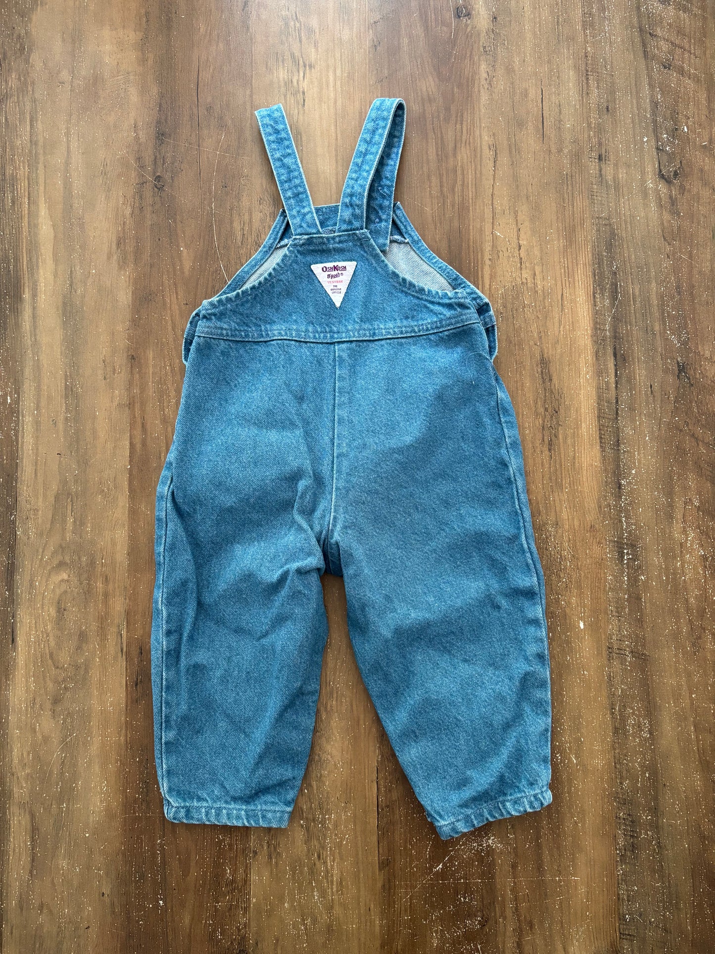 Vintage / 2T / Oshkosh