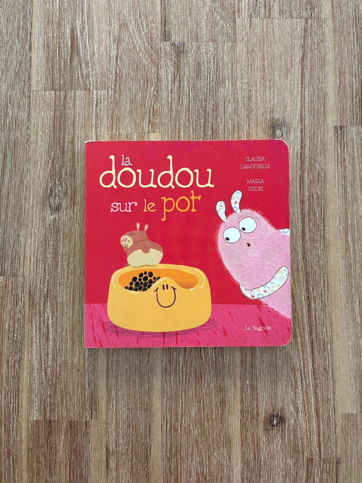 *Imparfait léger coin* La doudou sur le pot
