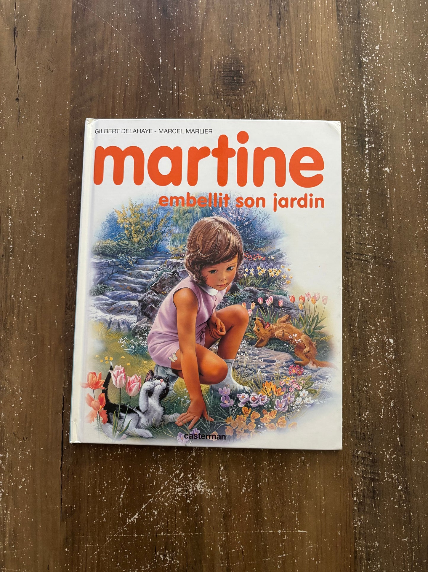 Martine embellit son jardin