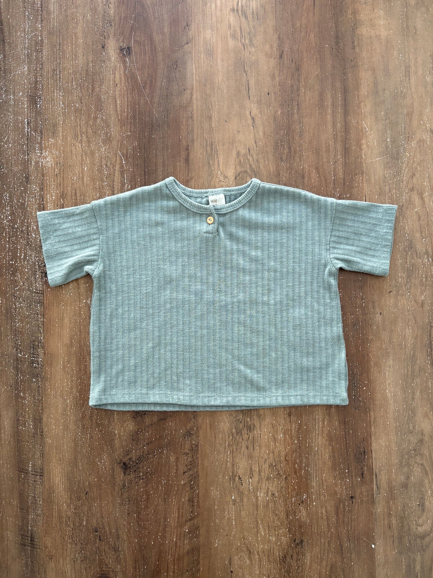 *Mousseux* 6-9 mois *Grand / H&M