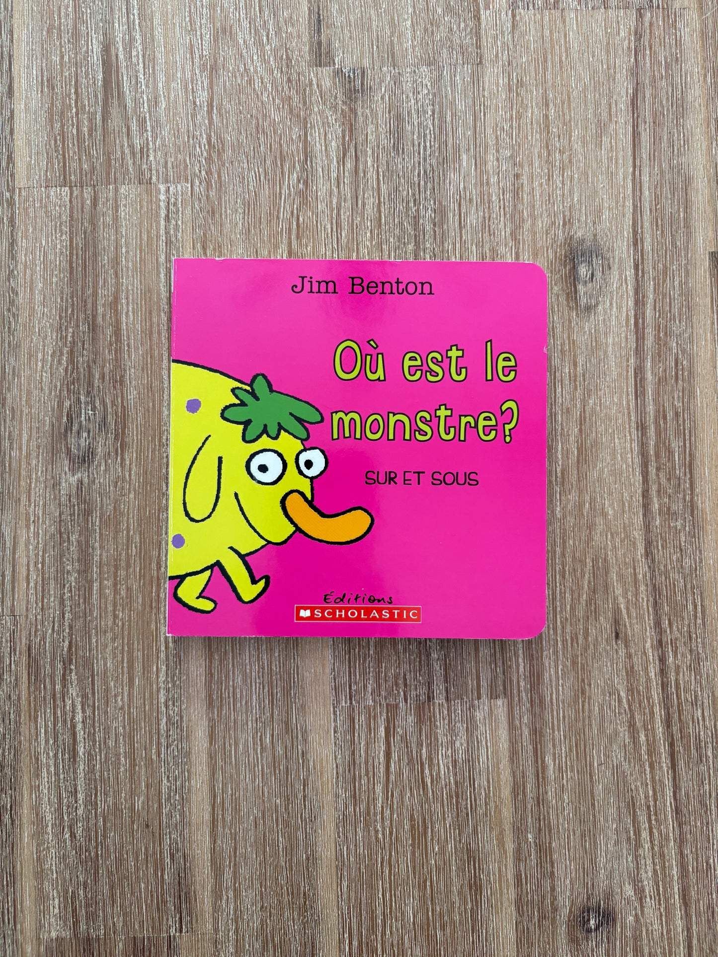 Où est le monstre ? Sur et sous