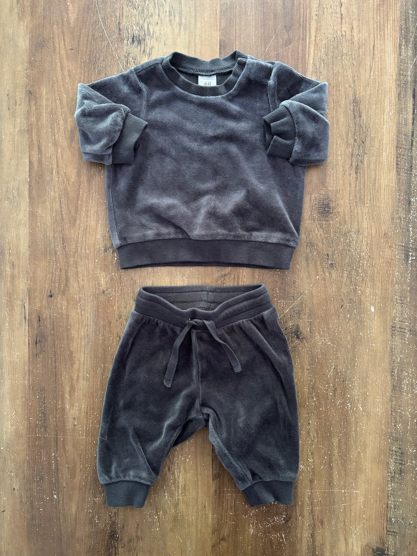 NB / H&M
