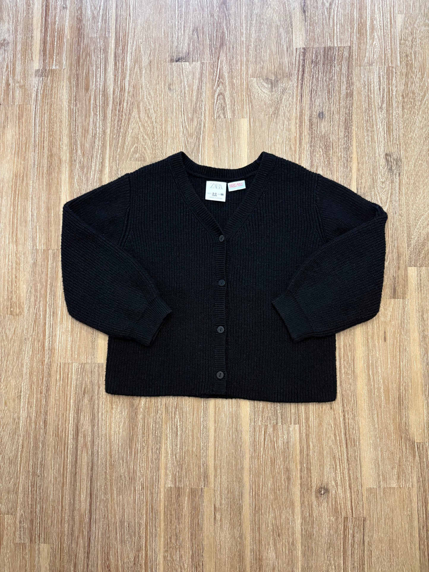 *mousseux très léger* 2-3 ans / Zara