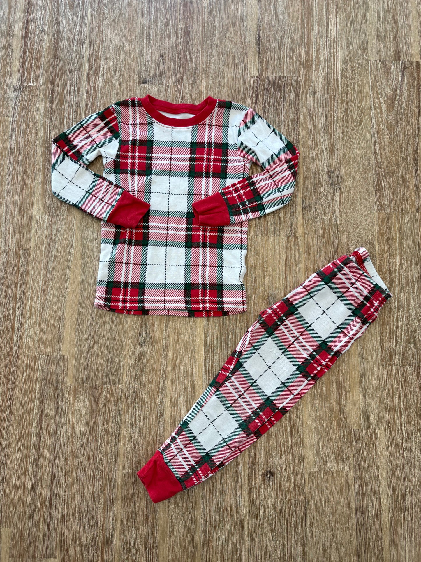 2T / Carter’s