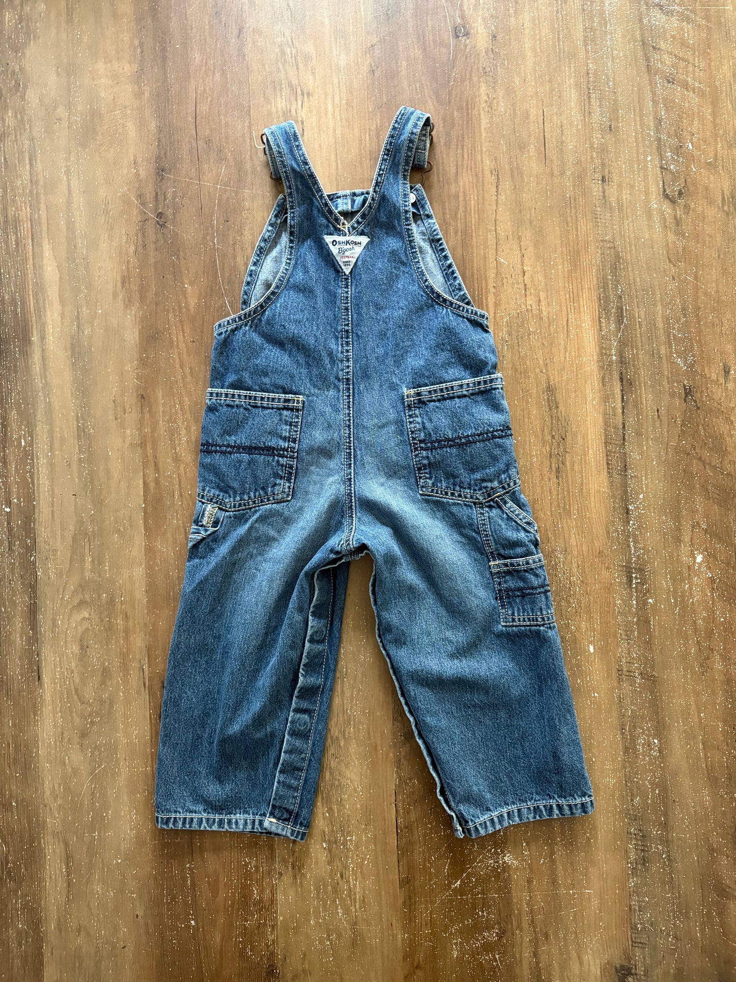 *Vintage* 24 mois / Oshkosh