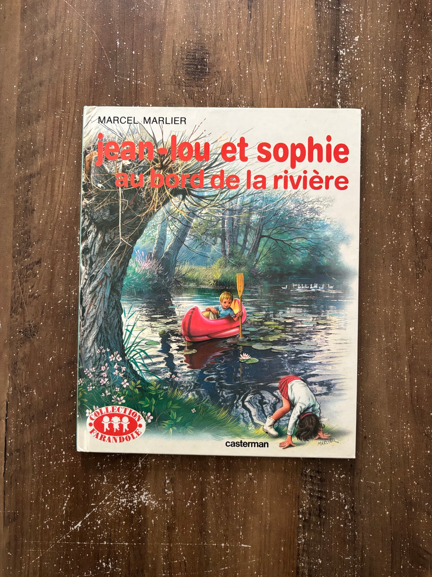 Jesn-Loup et Sophie au bord de la rivière