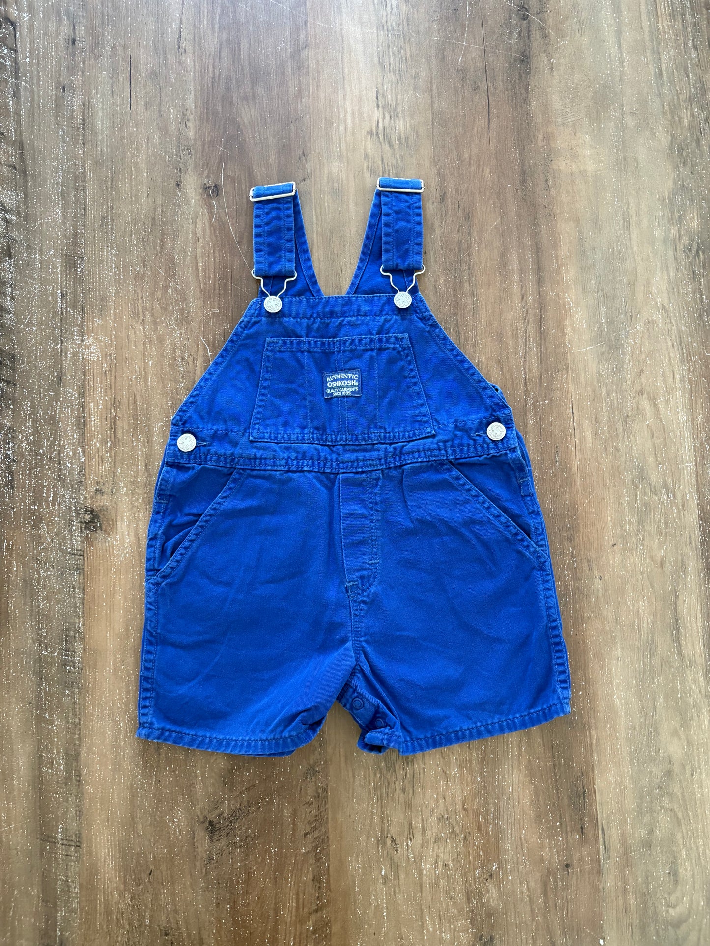 Vintage / 3T / Oshkosh