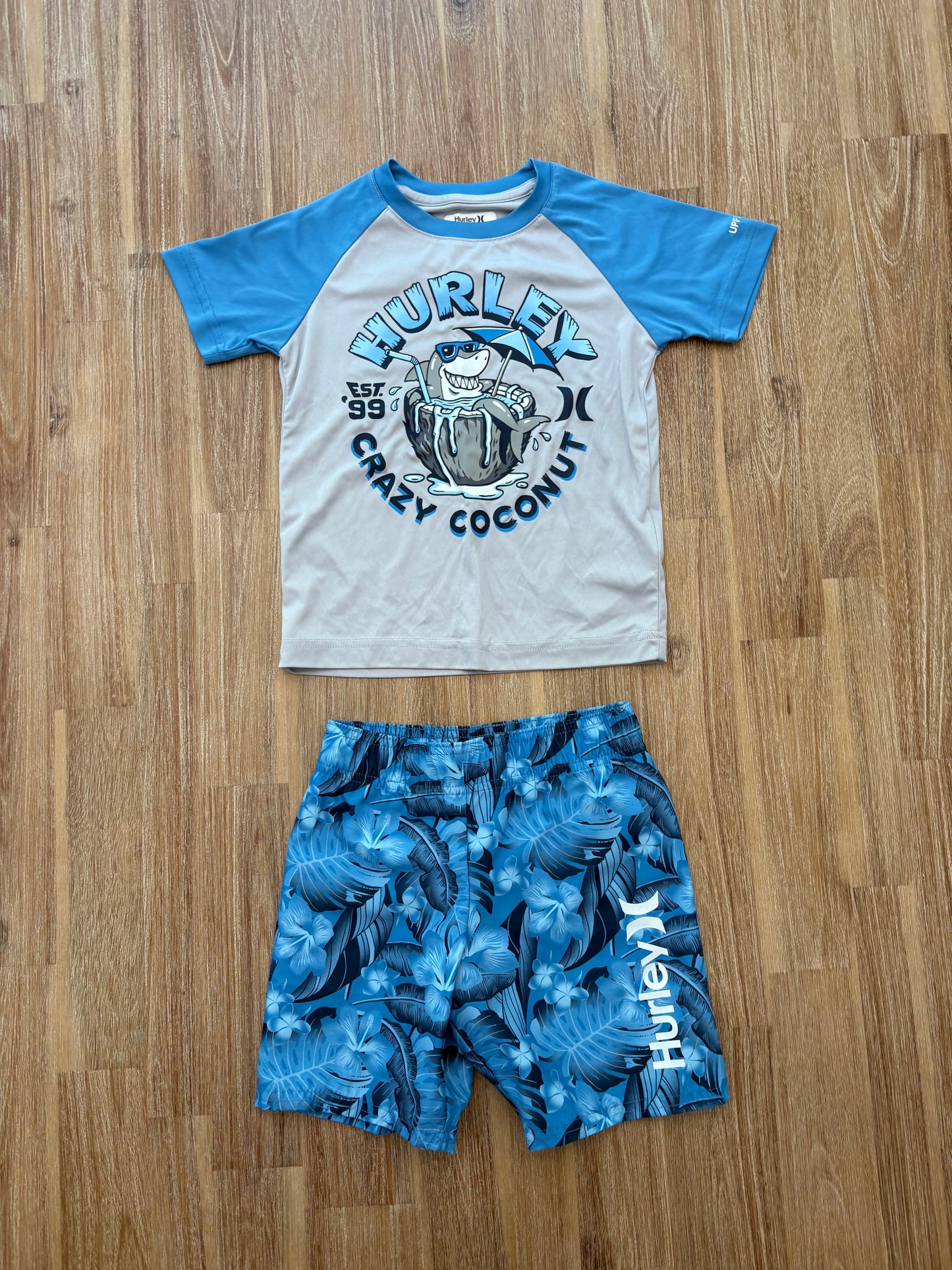 4 ans / Hurley