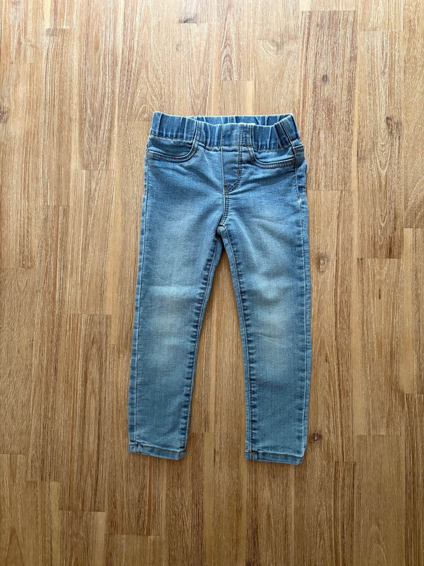 3T *Petit / Oshkosh