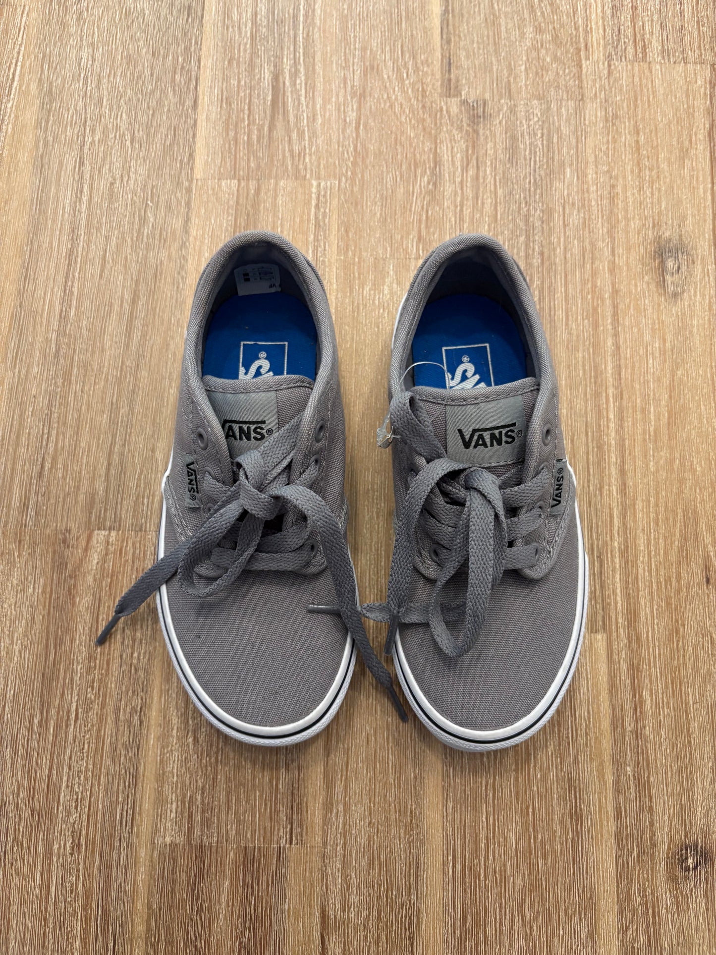 *Neuf sans étiquette* 12C / 17 CM / Vans