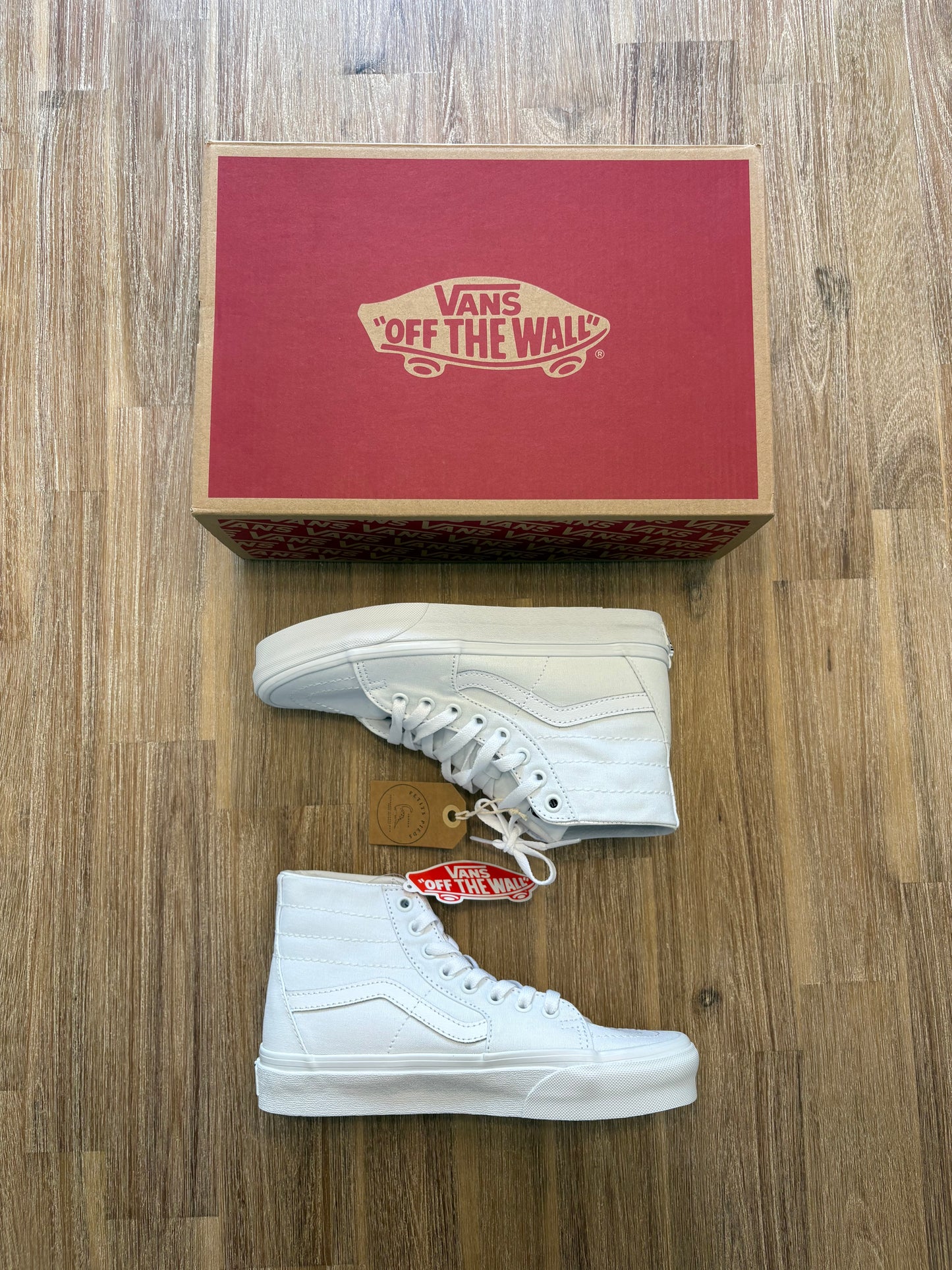 *Neuf* 7 Femme / Vans