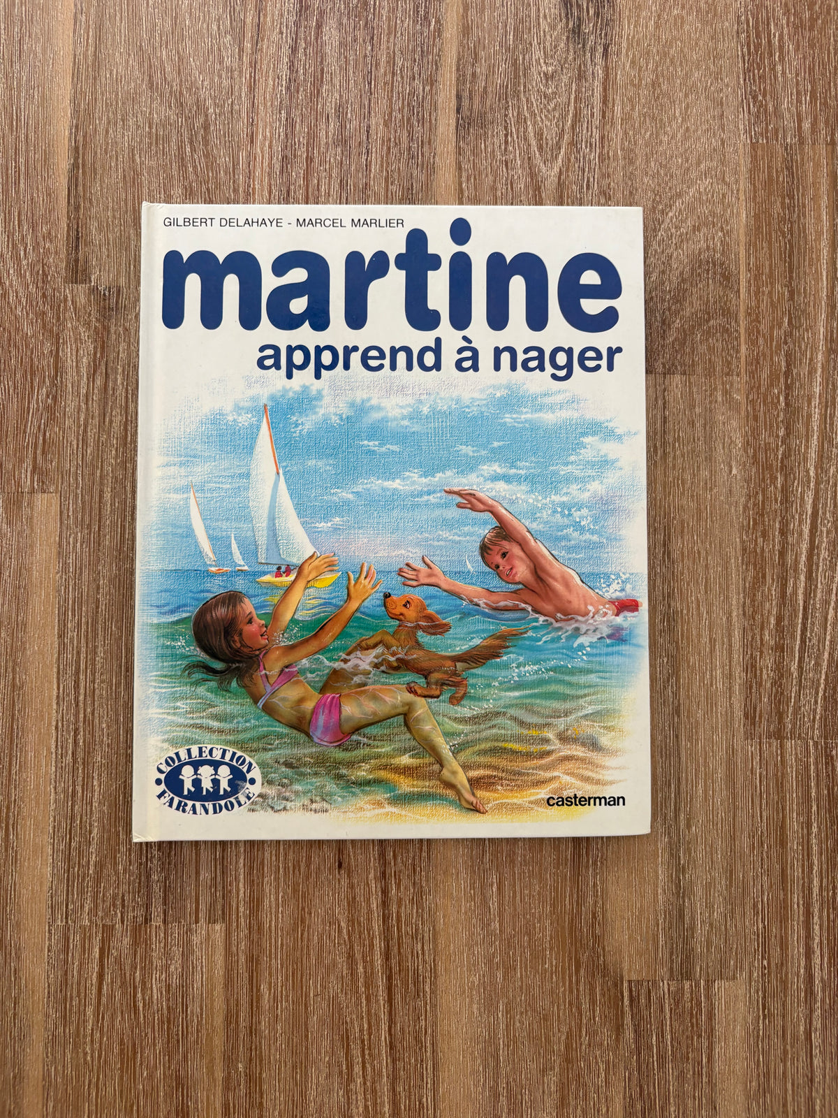 Martine apprend à nager