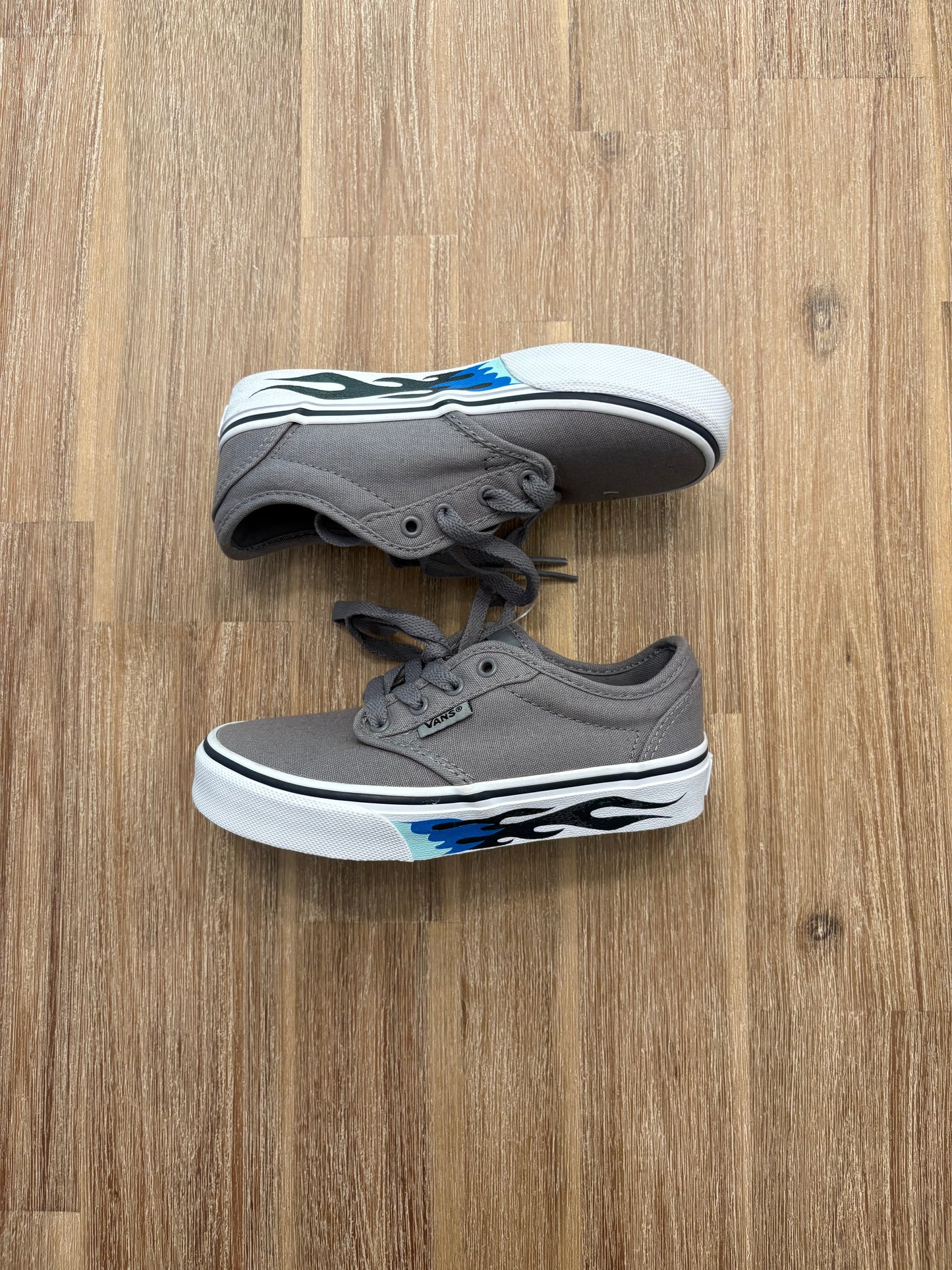 *Neuf sans étiquette* 12C / 17 CM / Vans