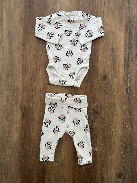 2-4 mois / H&M X disney
