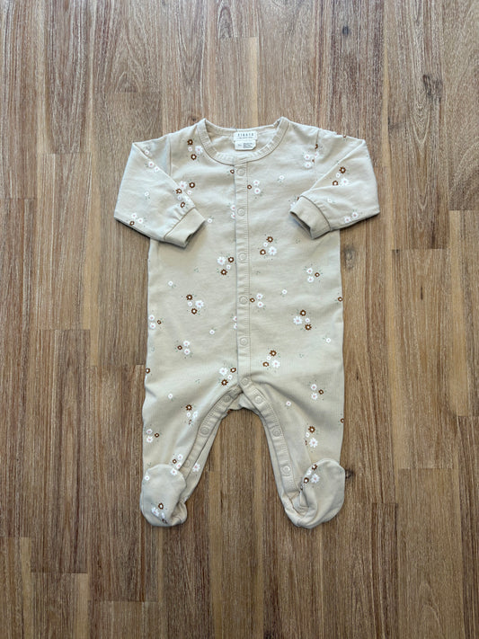 3 mois / First by Petit Lem