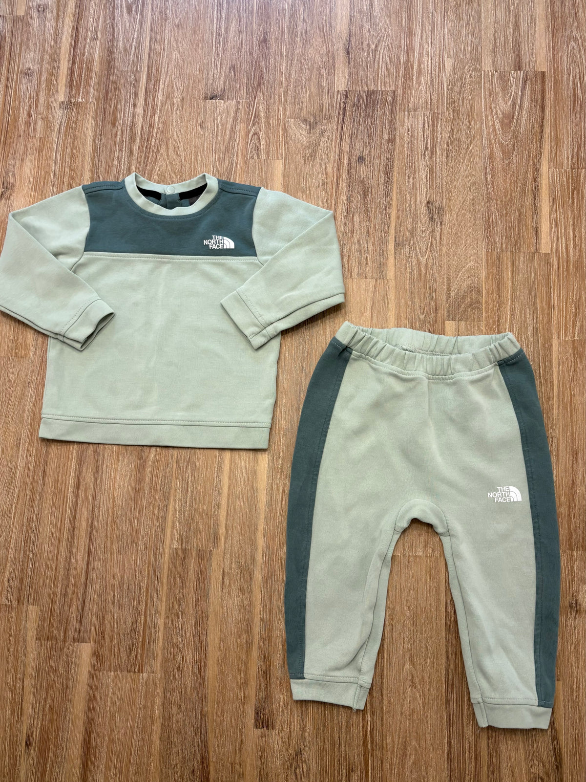 *Imparfait* 18-24 mois / The north face