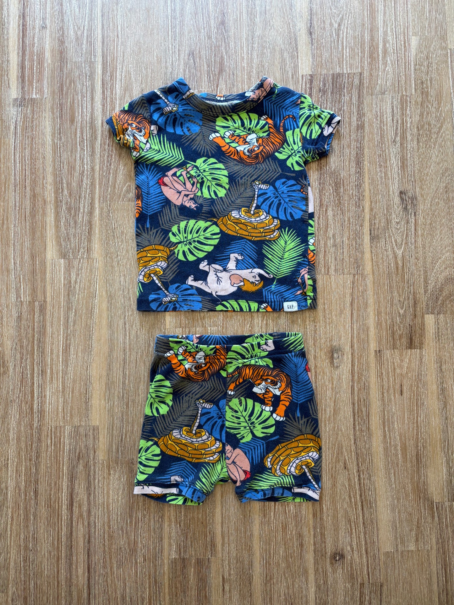 18-24 mois / Gap x Disney