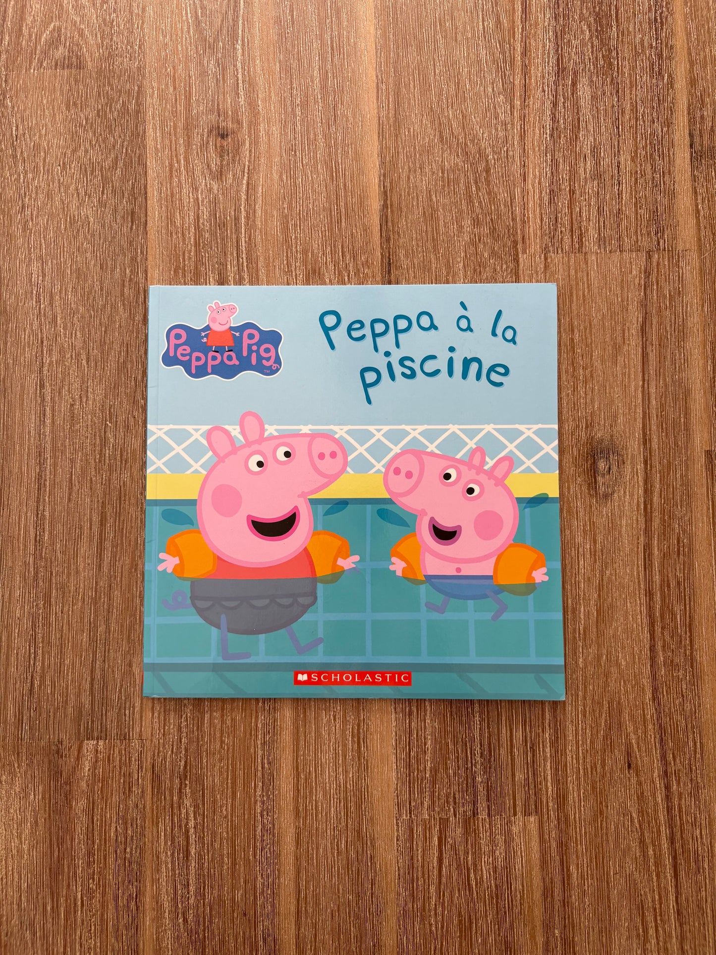 Peppa à la piscine