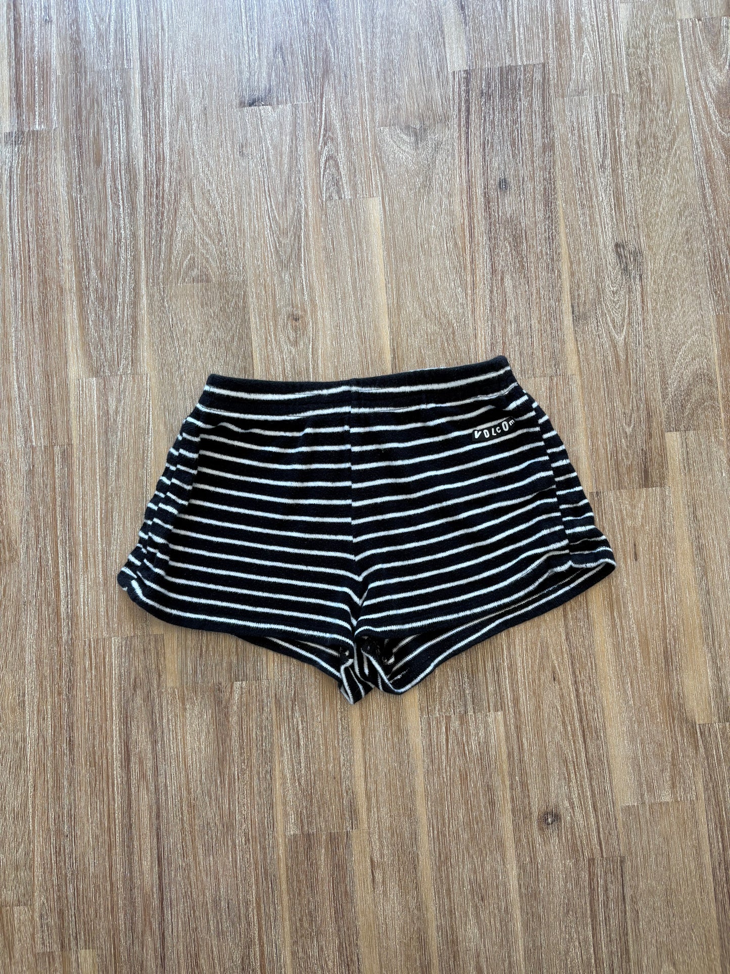 *Sans étiquette* 6-7 ans / Volcom