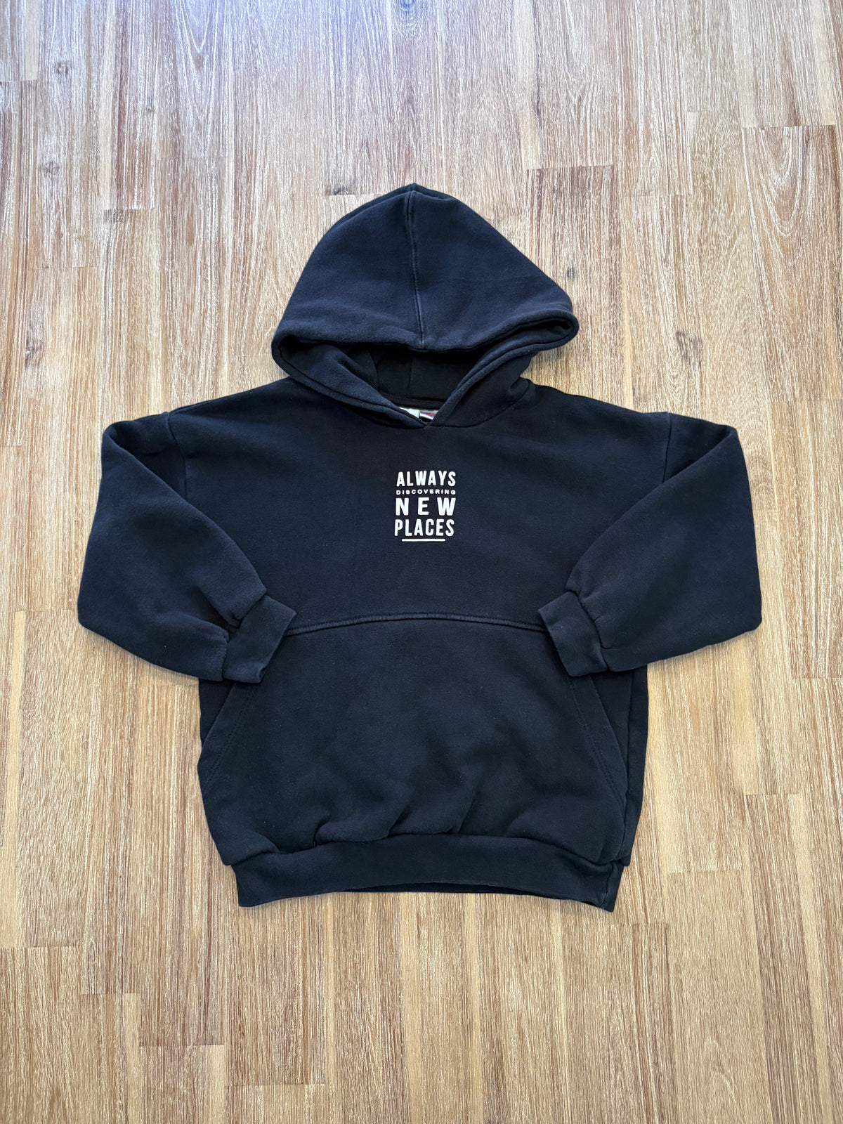 *Logo craquelé léger dos* 4-5 ans / Zara