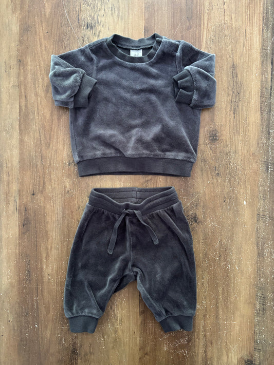 NB / H&M